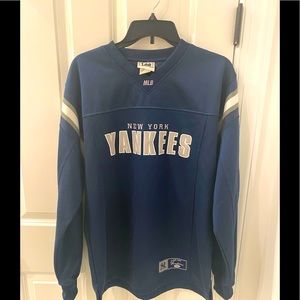 New York Yankees V-Neck Pullover Sweatshirt